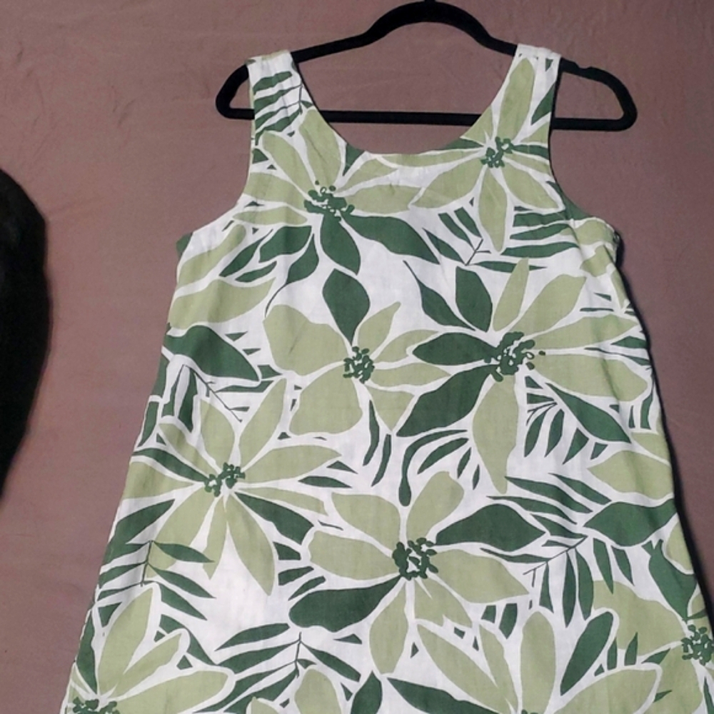 Nicole Miller Green and White Patterned Dress